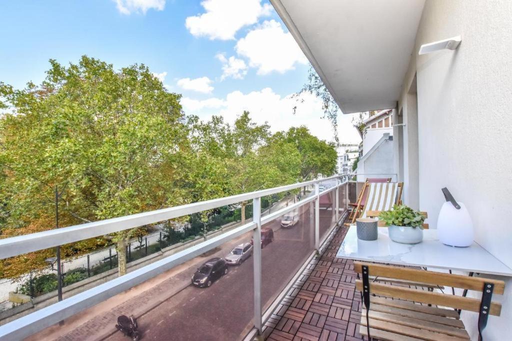 Luxury Paris La Vie En Rose Jacuzzi Terrasse Parking Lejlighed Eksteriør billede